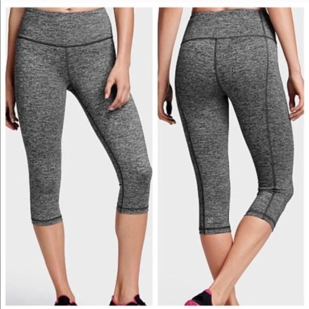 Victoria's SECRET knockout capri crop legging